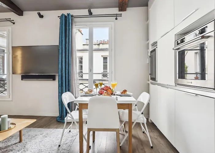 Bnbnova - Eiffel Tower & Champ De Mars - 1br *