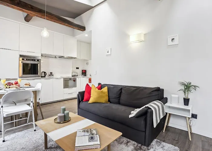 Bnbnova - Eiffel Tower & Champ De Mars - 1br