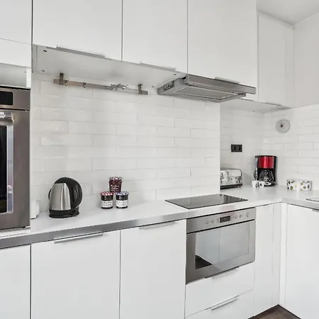 Bnbnova - Eiffel Tower & Champ De Mars - 1br Paris